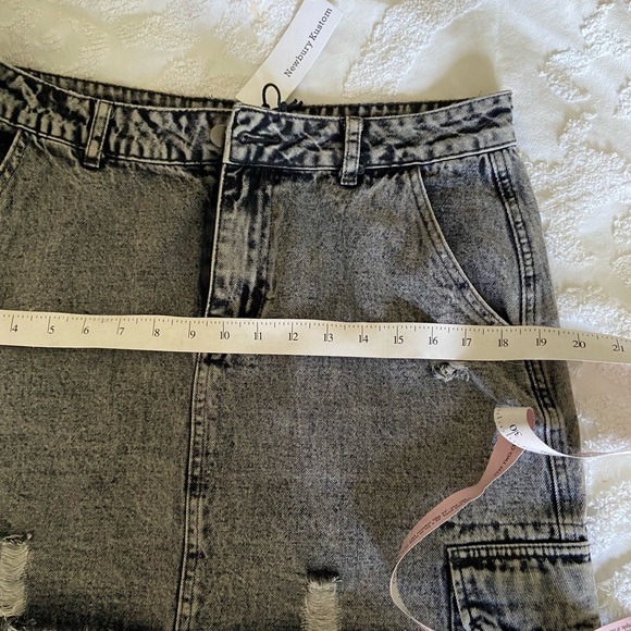 Vici collection acid wash black denim skirt L NwT - Picture 5 of 5